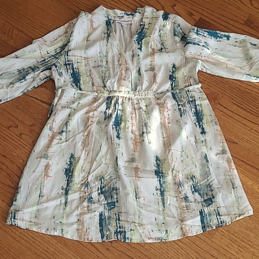 Liz Lange Maturity Tunic Top